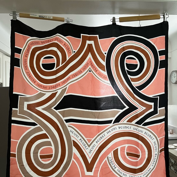 NWT Henri Bendel Silk Scarf - Picture 3 of 6